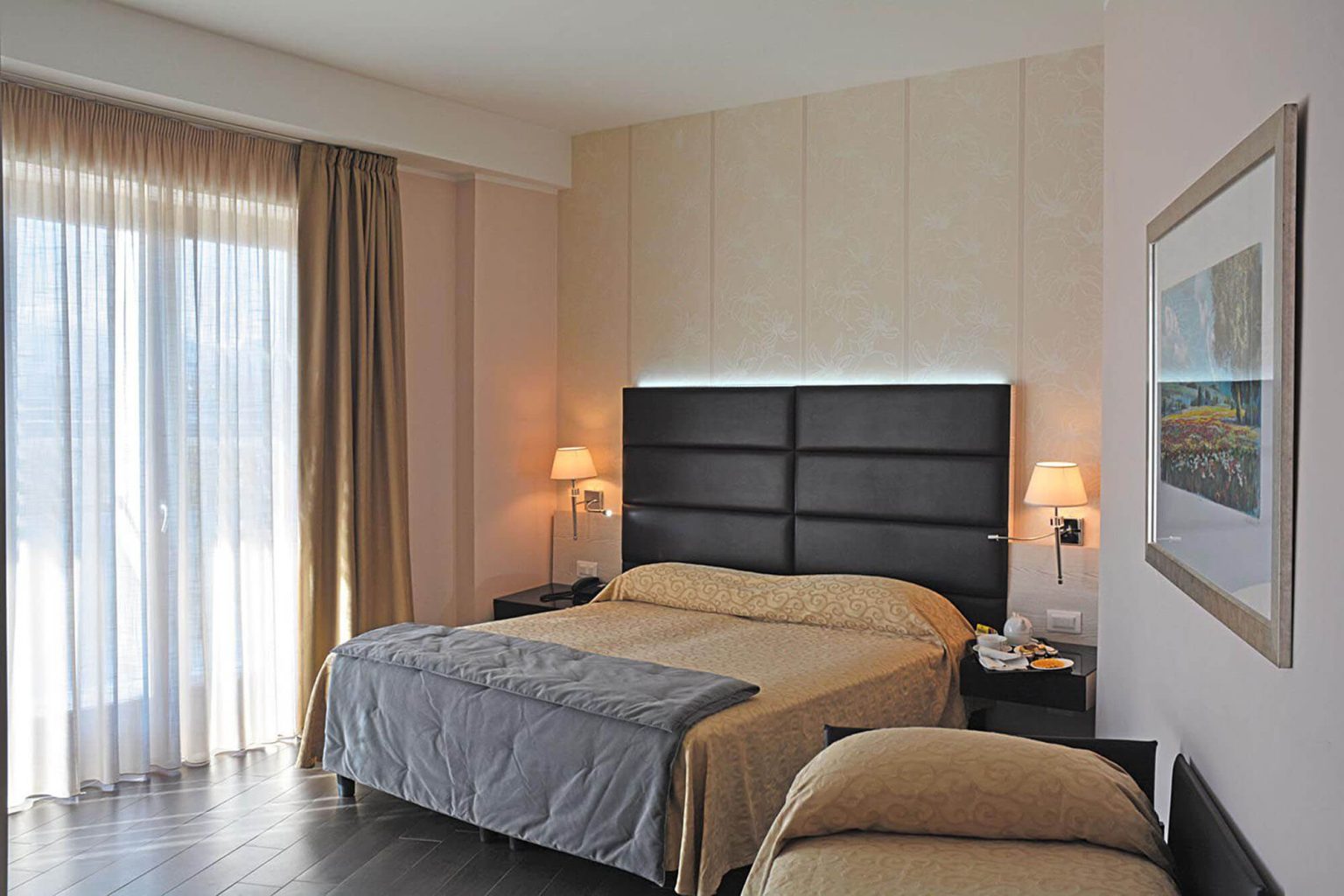 Tripla_Shotel (1)